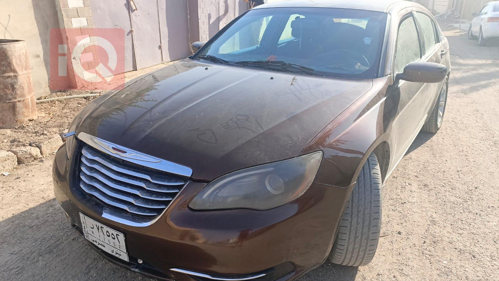 Chrysler 200